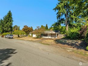 19502 2nd Avenue S, Des Moines WA 98148