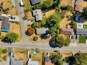 19502 2nd Avenue S, Des Moines WA 98148