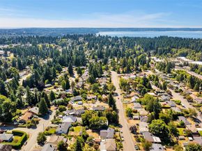 19502 2nd Avenue S, Des Moines WA 98148