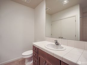 11004 NE 11th Street 406, Bellevue WA 98004