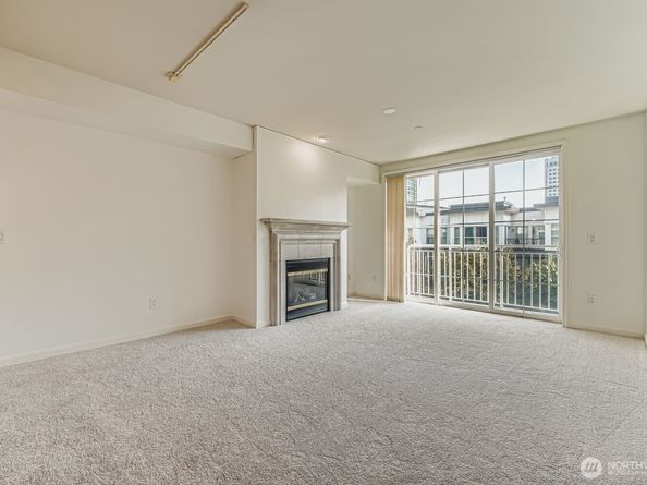 11004 NE 11th Street 406, Bellevue WA 98004