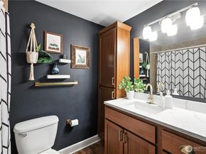 300 N 130th Street 7111, Seattle WA 98133