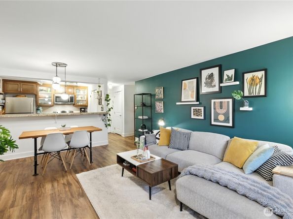 300 N 130th Street 7111, Seattle WA 98133