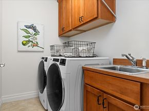 19735 183rd Way SE, Renton WA 98058
