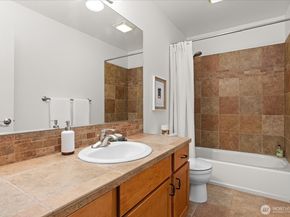 19735 183rd Way SE, Renton WA 98058