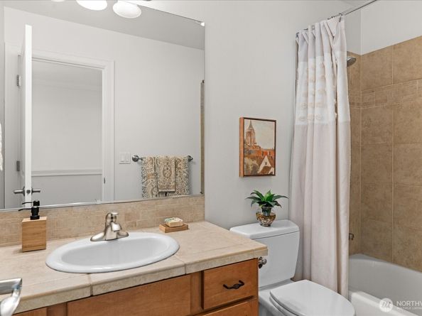 19735 183rd Way SE, Renton WA 98058