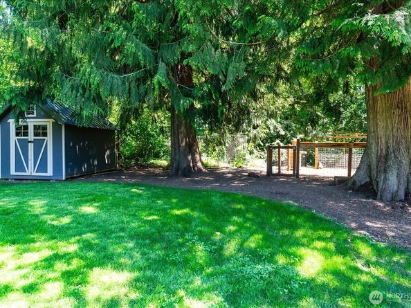 19735 183rd Way SE, Renton WA 98058