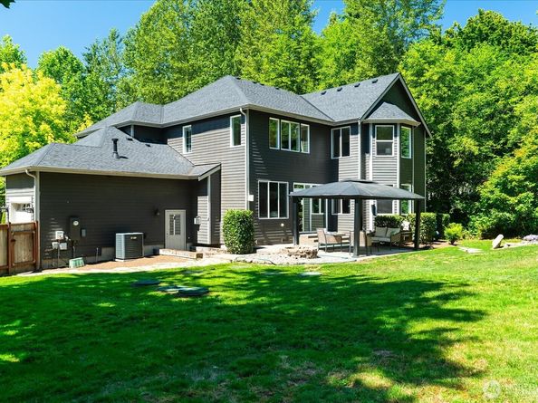 19735 183rd Way SE, Renton WA 98058