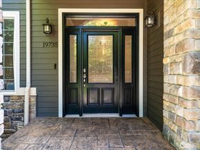 19735 183rd Way SE, Renton WA 98058