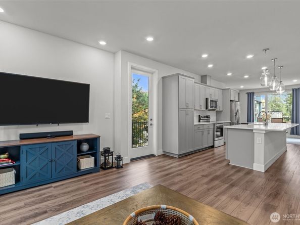 13347 Greenwood Avenue N C, Seattle WA 98133