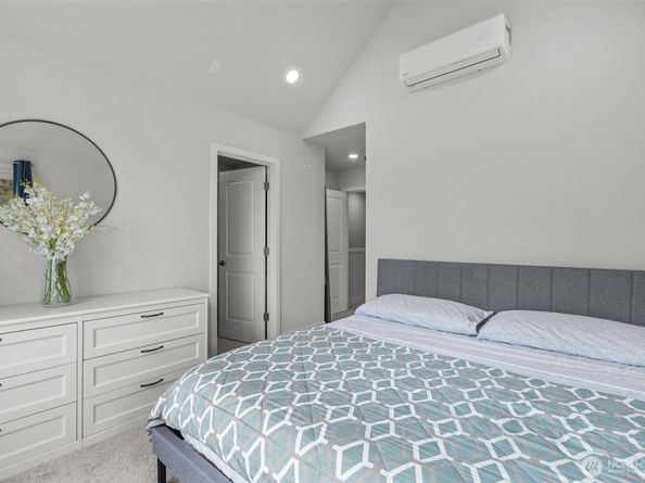 13347 Greenwood Avenue N C, Seattle WA 98133