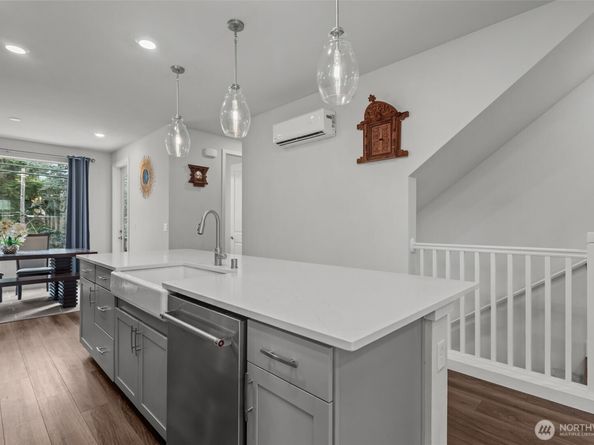 13347 Greenwood Avenue N C, Seattle WA 98133