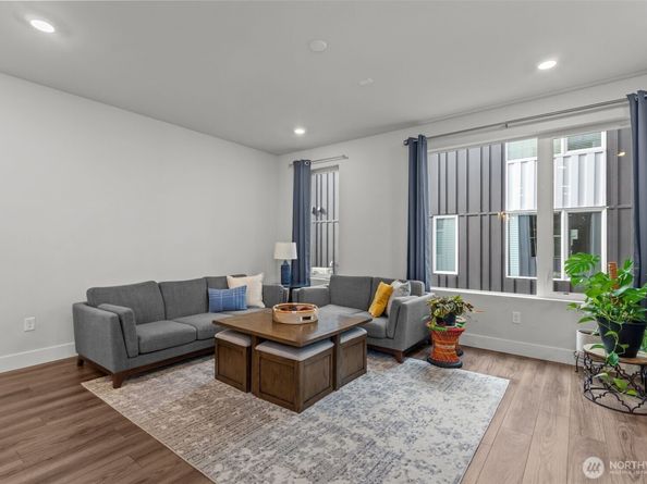 13347 Greenwood Avenue N C, Seattle WA 98133