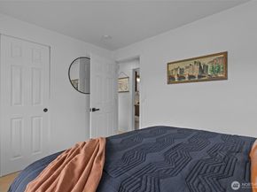 3610 NE 6th Street, Renton WA 98056