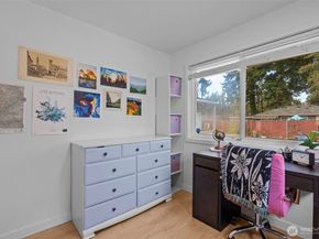 3610 NE 6th Street, Renton WA 98056