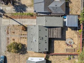 3610 NE 6th Street, Renton WA 98056