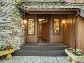 1815 102nd Place SE, Bellevue WA 98004