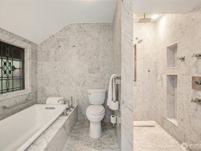 1815 102nd Place SE, Bellevue WA 98004