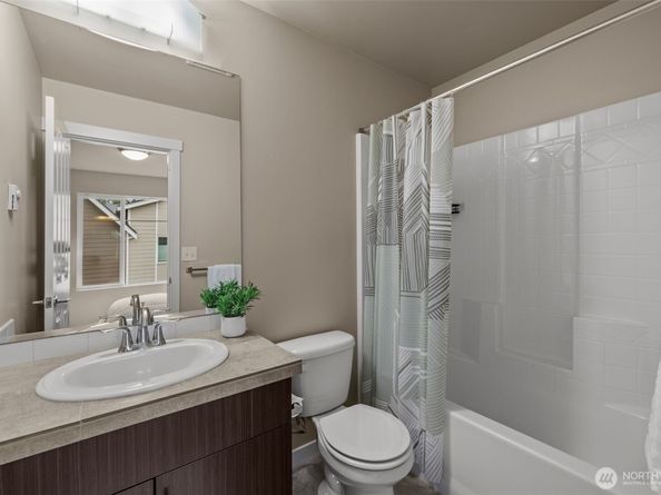 12925 3rd Avenue SE D3, Everett WA 98208