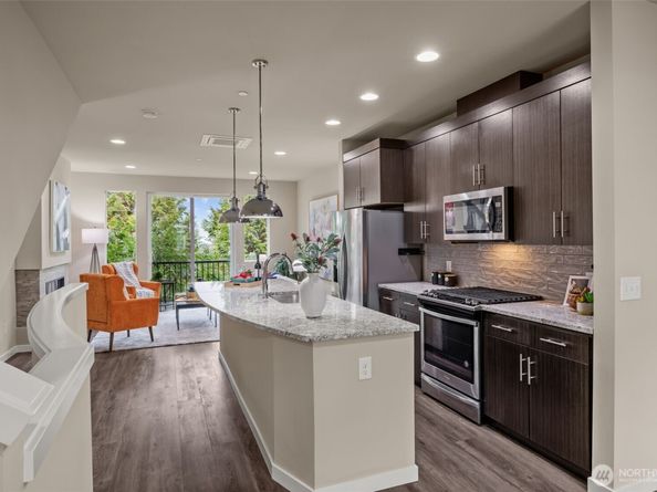 12925 3rd Avenue SE D3, Everett WA 98208