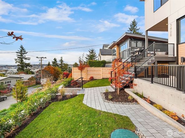 3428 13th Avenue W, Seattle WA 98119