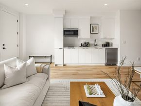 3428 13th Avenue W, Seattle WA 98119