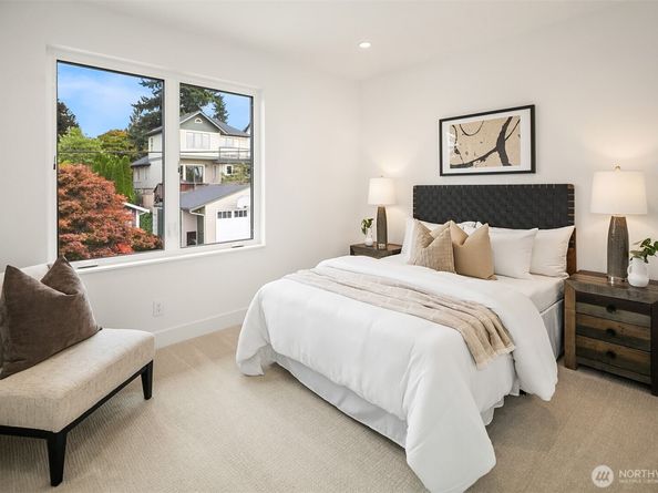 3428 13th Avenue W, Seattle WA 98119