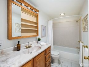 3205 25th Avenue W, Seattle WA 98199