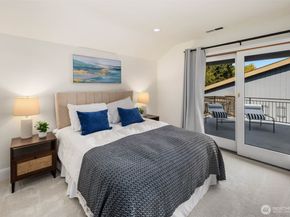 3205 25th Avenue W, Seattle WA 98199