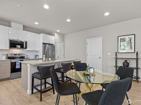 114 169th Place SW B, Bothell WA 98012