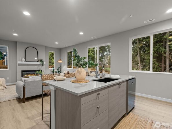 110 169th Place SW A, Bothell WA 98012