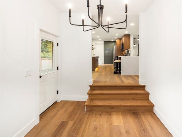 10541 Ashworth Avenue N, Seattle WA 98133