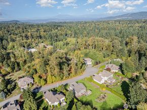13822 233rd Street SE, Woodinville WA 98296
