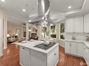 5539 178th Avenue SE, Bellevue WA 98006