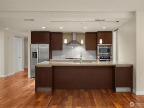 10000 Main St 201, Bellevue WA 98004