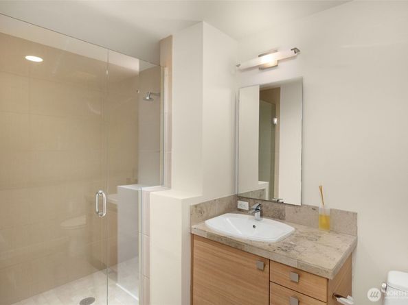 10000 Main St 201, Bellevue WA 98004