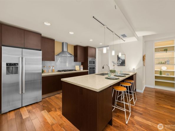 10000 Main St 201, Bellevue WA 98004