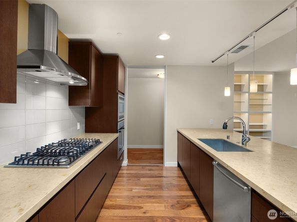 10000 Main St 201, Bellevue WA 98004