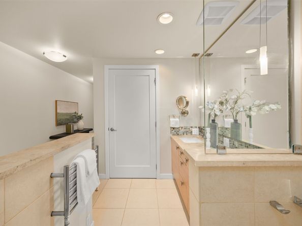 10000 Main St 201, Bellevue WA 98004