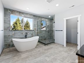 14060 7th Place S, Burien WA 98168