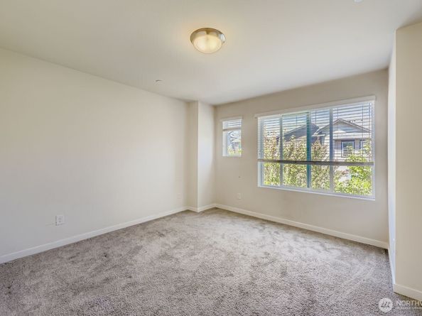 15720 Meadow Road A6, Lynnwood WA 98087