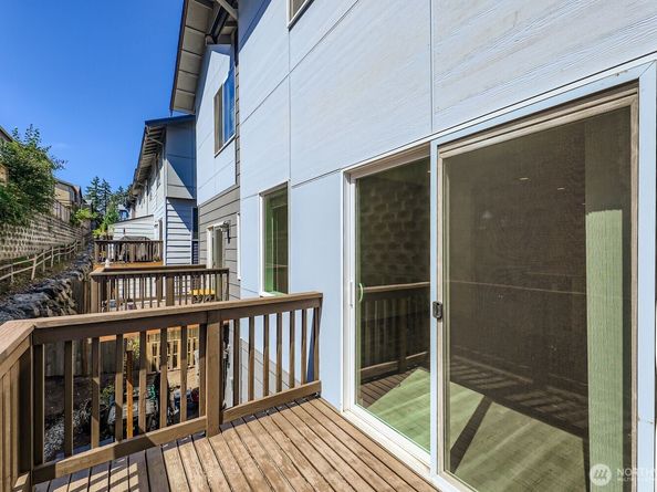 15720 Meadow Road A6, Lynnwood WA 98087