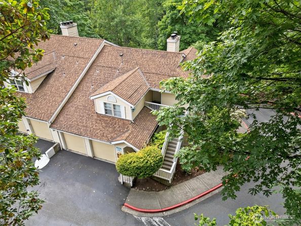 2540 118th Avenue SE 202, Bellevue WA 98005
