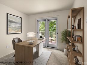 2540 118th Avenue SE 202, Bellevue WA 98005