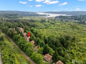 2540 118th Avenue SE 202, Bellevue WA 98005