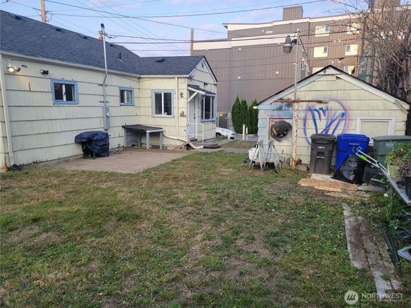 2010 10th Street, Everett WA 98201