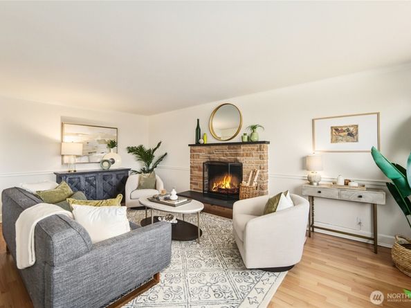 5058 38th Avenue SW, Seattle WA 98126