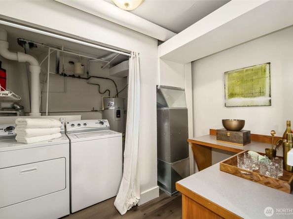 5058 38th Avenue SW, Seattle WA 98126