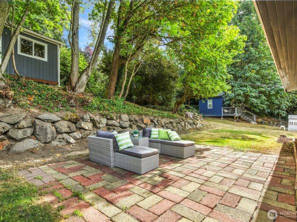 5058 38th Avenue SW, Seattle WA 98126