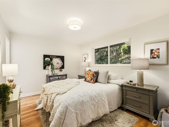 5058 38th Avenue SW, Seattle WA 98126